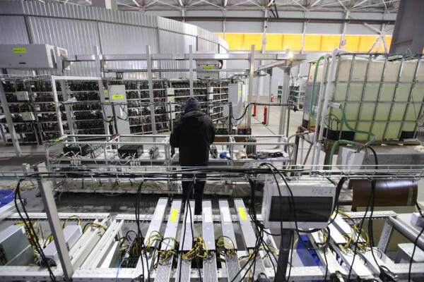 Ток и будет: власти обсуждают введение акциза на электроэнергию для майнинга Ток и будет: власти обсуждают введение акциза на электроэнергию для майнинга