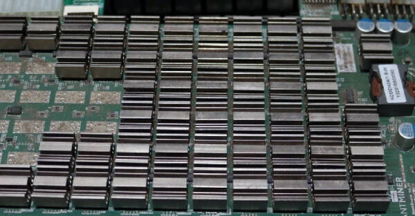 Bitcoin майнеры с привлекательными энергетическими контрактами являются потенциальными объектами слияний и поглощений, заявляет JPMorgan Bitcoin майнеры с привлекательными энергетическими контрактами являются потенциальными объектами слияний и поглощений, заявляет JPMorgan