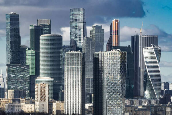 Шито-крипто: власти и бизнес не могут договориться о регулировании майнинга Шито-крипто: власти и бизнес не могут договориться о регулировании майнинга