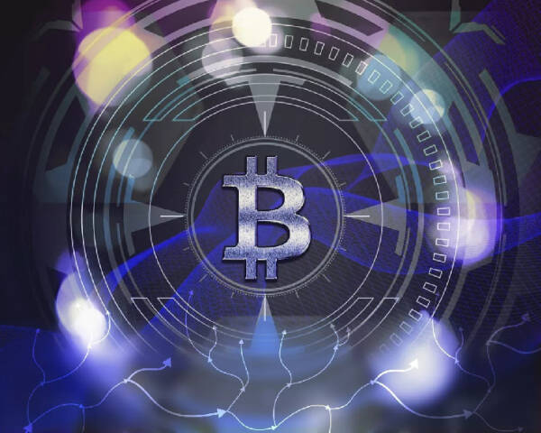 Два биткоин-кита перевели 9301 BTC на Binance Два биткоин-кита перевели 9301 BTC на Binance